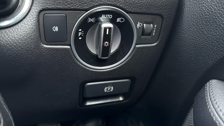 Mercedes-Benz SLC 200 AMG Line 2dr Petrol Roadster